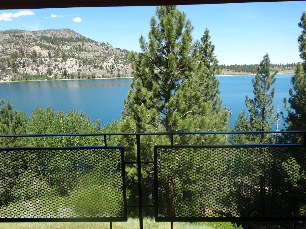 Boulder Lodge June Lake Exterior photo